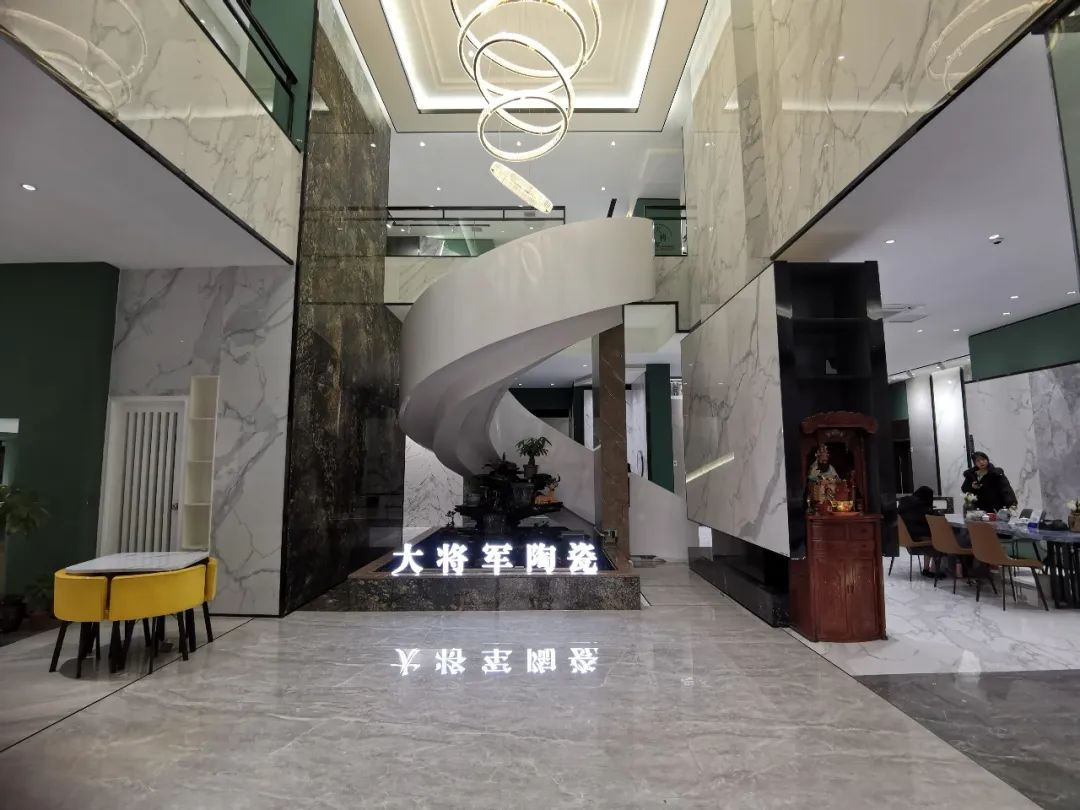 聚焦大商 | 潮陽(yáng)黃楚華：以誠(chéng)為本，合作共贏，是長(zhǎng)久發(fā)展的根基！(圖2)