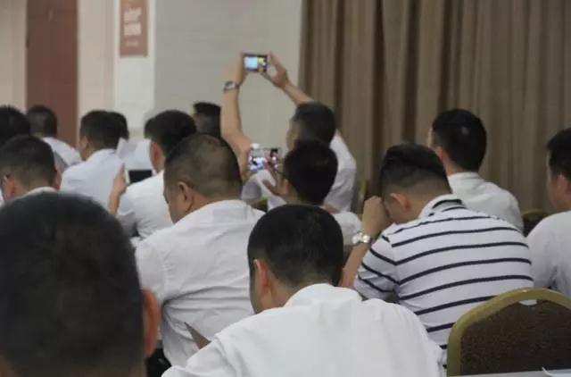 奮力拼搏，實(shí)現(xiàn)新跨越|將軍企業(yè)6月工作會(huì)議圓滿召開
(圖2)