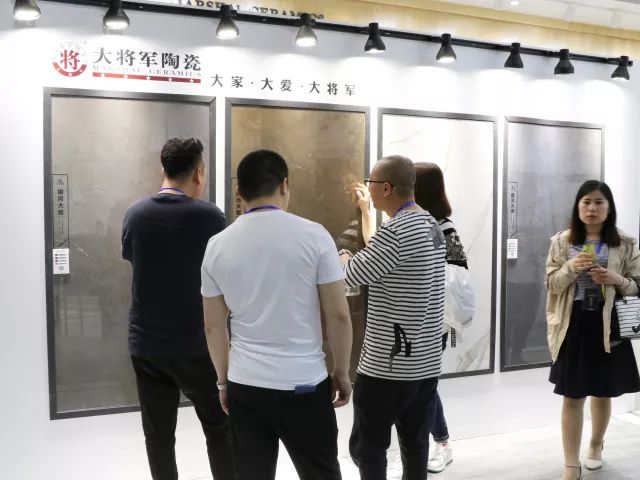 設想未來丨將軍企業(yè)2018新品發(fā)布會暨《夢想的空間》中國年度室內設計競賽沙龍發(fā)布會圓滿召開！
(圖15)
