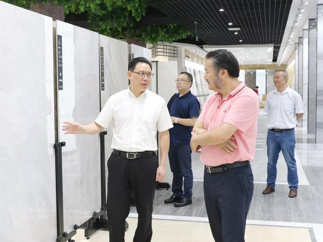 頭條丨衡陽政府考察團再度走進將軍企業(yè)，共商發(fā)展未來！
(圖11)