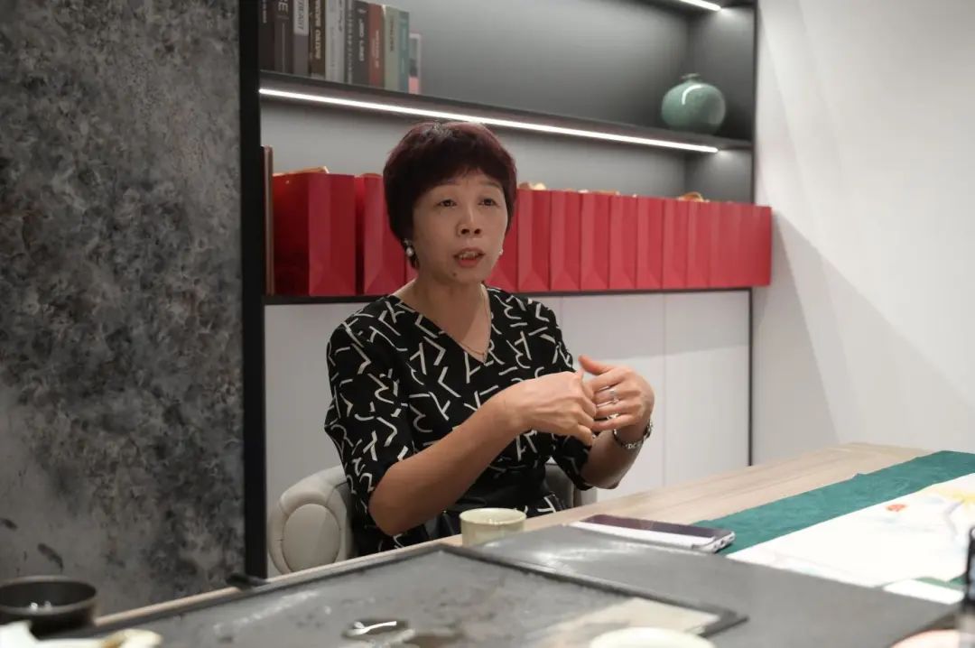從批發(fā)到千萬級大商！代理大將軍20年，她憑這幾點穩(wěn)占當?shù)仡^部(圖1)